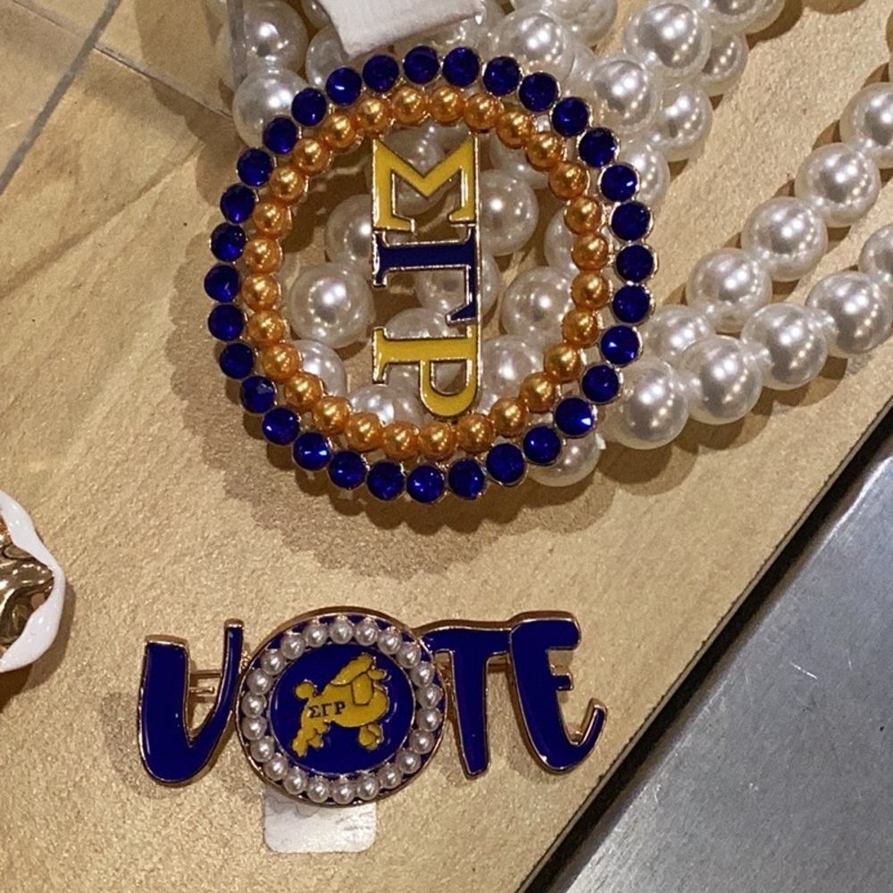 Gold and Blue Sorority Sigma Gamma Brooch Set